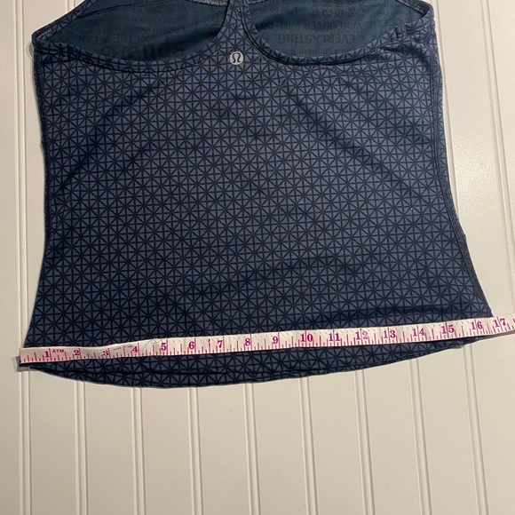 lululemon Tank Top Cami Racerback Built in Shelf Bra Black Blue Size 8 - Picture 7 of 8